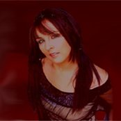 Rebecca Lavelle - List pictures