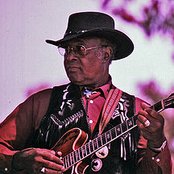 Phillip Walker - List pictures