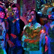 Boogarins - List pictures