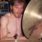 Hella - List pictures