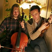 Grumbling Fur - List pictures