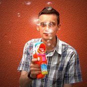 Lone - List pictures