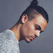 Alex Vargas - List pictures