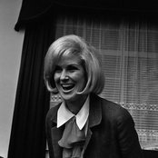 Dusty Springfield - List pictures