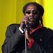 Tarrus Riley - List pictures