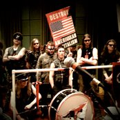 Black Sheep - List pictures