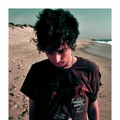 Loyal - List pictures