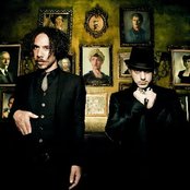 She Wants Revenge - List pictures