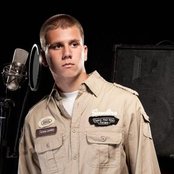 Huey Mack - List pictures