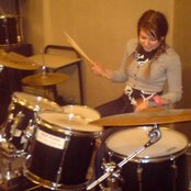 Linoleum - List pictures