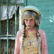 Petite Meller - List pictures