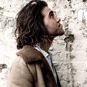 Matt Corby - List pictures