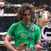 Dweezil Zappa - List pictures