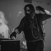 Trepaneringsritualen - List pictures