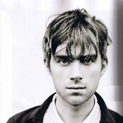 Damon Albarn - List pictures