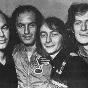 The Sutherland Brothers - List pictures