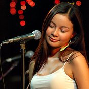 Sitti - List pictures