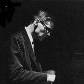 Bill Evans - List pictures
