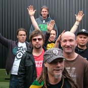 Salmonella Dub - List pictures