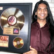 Anand Bhatt - List pictures