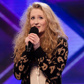 Janet Devlin - List pictures