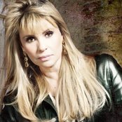 Marina De Oliveira - List pictures