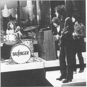 Badfinger - List pictures