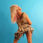 Aisha - List pictures