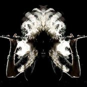 Dana Fuchs - List pictures