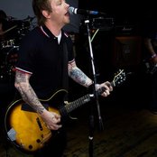 Ann Beretta - List pictures