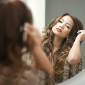 Jessi Malay - List pictures