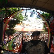 Earthling - List pictures