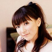 Yui Horie - List pictures
