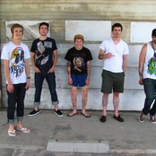 Heavy Heavy Low Low - List pictures