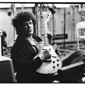 Mike Bloomfield - List pictures