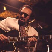 Barney Kessel - List pictures