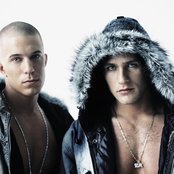 Nik & Jay - List pictures