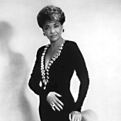 Nancy Wilson - List pictures