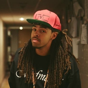 Dee-1 - List pictures