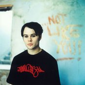 4lyn - List pictures