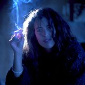 Toni Childs - List pictures