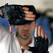 Omar Afuni - List pictures