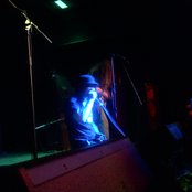 Flaw - List pictures