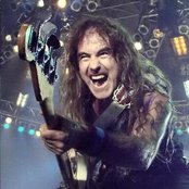Steve Harris - List pictures