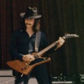 Ultra - List pictures