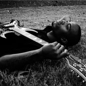B.o.b. - List pictures