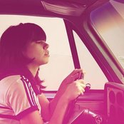 Javiera Mena - List pictures