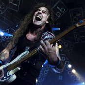 Steve Harris - List pictures