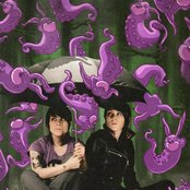 Tegan And Sara - List pictures