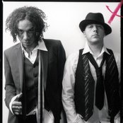 She Wants Revenge - List pictures